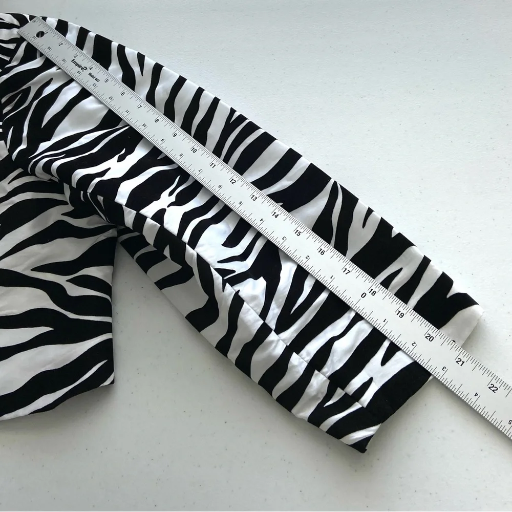 Giovanna 2PC Dress Suit Women’s 20W Black/White Zebra Print‎ Burnout Blazer Open
